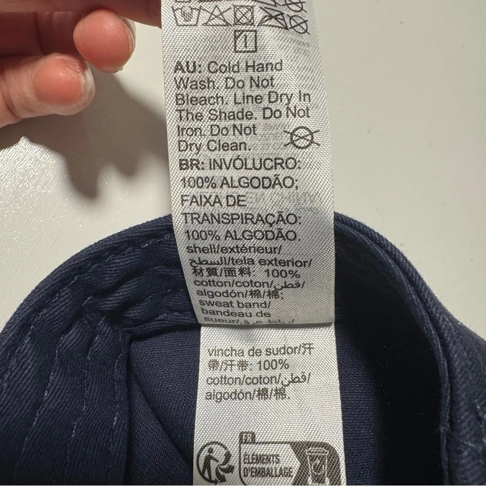 Miniso Los Angeles Snapback Hat